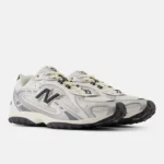 New Balance 204L